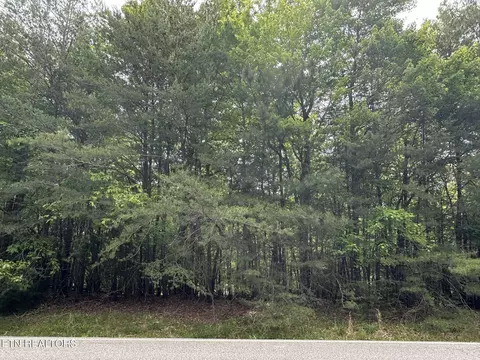 257 Forest Hill Dr, Crossville, TN 38558