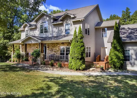 20 Brambleton Ct, Crossville, TN 38558