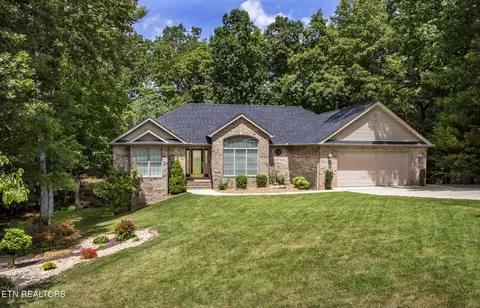 247 Rotherham Dr, Crossville, TN 38558