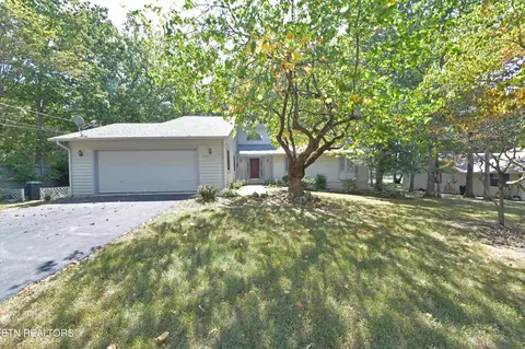 105 Howard Ter, Crossville, TN 38558