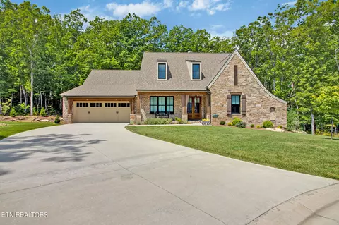 115 Chestnut Ridge Ct, Crossville, TN 38558