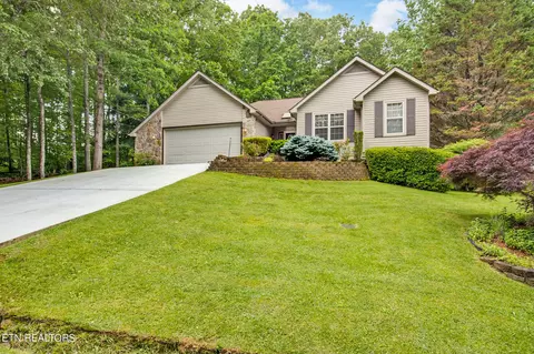 113 Farrington Dr, Crossville, TN 38558