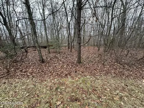 120 Ivy Ln, Crossville, TN 38558