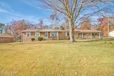 284 Washington St, Crossville, TN 38572