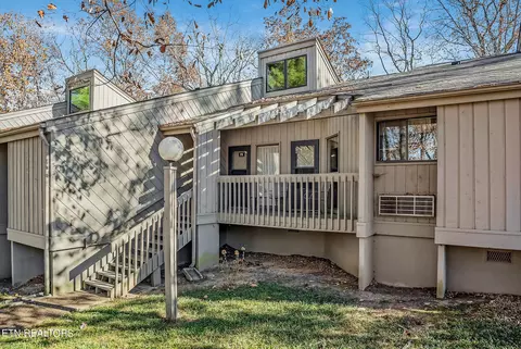 73 Eagle Ct, Crossville, TN 38558