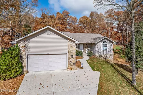 373 Snead Dr, Crossville, TN 38558