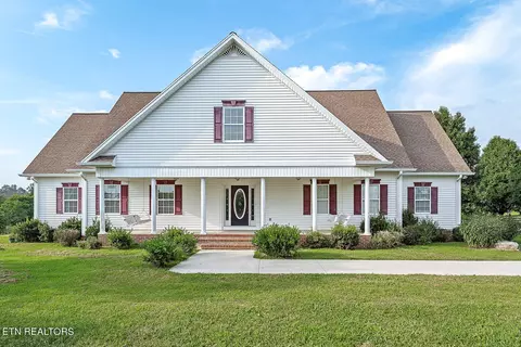 382 W Wilmouth Rd, Cookeville, TN 38506