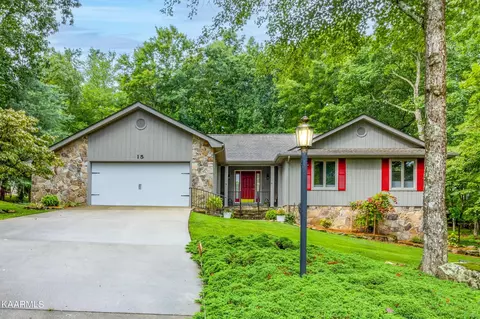 15 Havenridge Ct, Crossville, TN 38558
