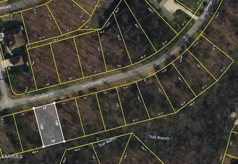 454 St George Dr, Crossville, TN 38558