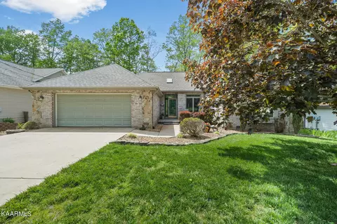23 Overlook Ter, Crossville, TN 38558