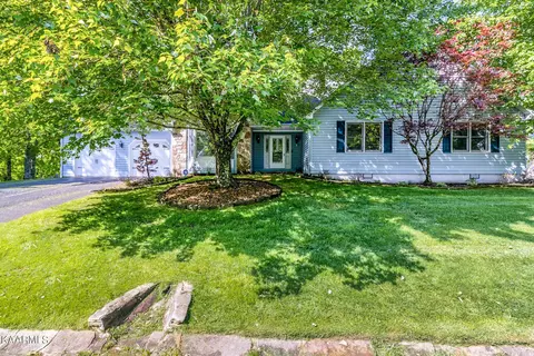 118 Stonewood Dr, Crossville, TN 38558