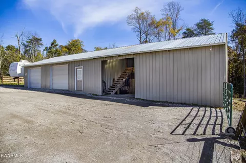 674 E Rock Quarry Rd, Clarkrange, TN 38553 photo 6