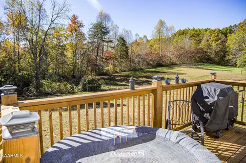 674 E Rock Quarry Rd, Clarkrange, TN 38553 photo 7