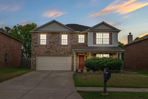 1052 Gannett Rd, Hendersonville, TN 37075