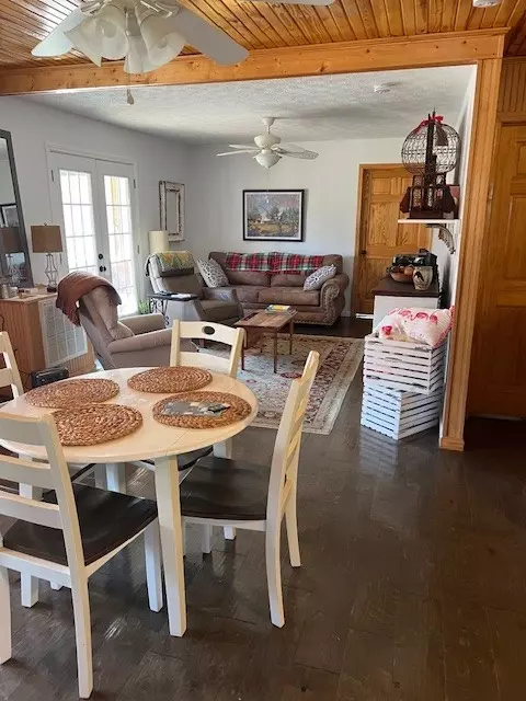 Dining - 625 White Hollow Ln, Lafayette, TN 37083 photo 1 of 1