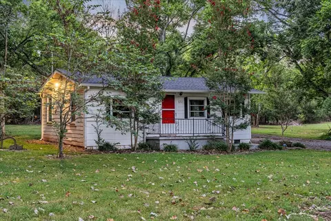 4204 Leanna Rd, Murfreesboro, TN 37129