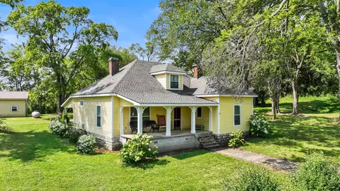 2640 Highway 82 E, Bell Buckle, TN 37020