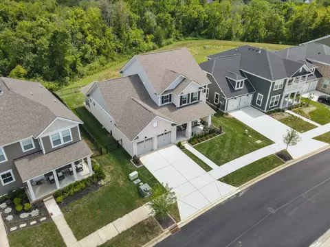 1175 Pebble Run Rd, Hendersonville, TN 37075