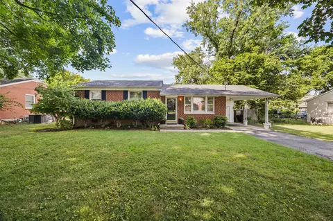 315 Avondale Dr, Franklin, TN 37064