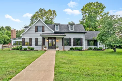 3182 Port Royal Ln, Adams, TN 37010