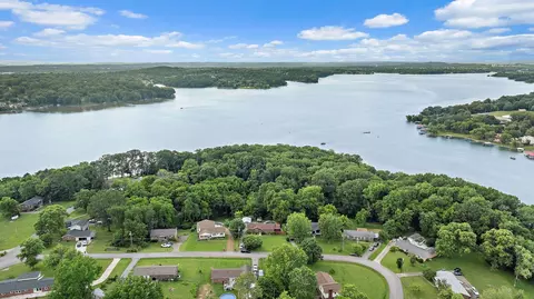 320 Estate Dr, Mount Juliet, TN 37122