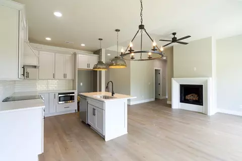 795 Oconner St, Smithville, TN 37166 photo 6