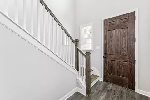 Entry Way - 3530 Lafave Ln, Murfreesboro, TN 37129 photo 4 of 12