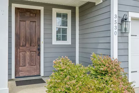Entry Way - 3530 Lafave Ln, Murfreesboro, TN 37129 photo 1 of 12