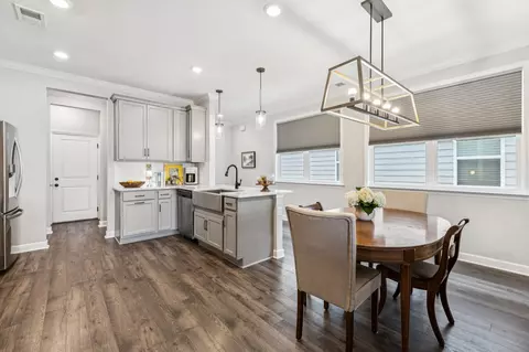 Dining - 3530 Lafave Ln, Murfreesboro, TN 37129 photo 4 of 4