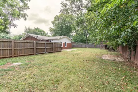 Exterior - 1819 Greerson Dr, Murfreesboro, TN 37130 photo 10 of 16