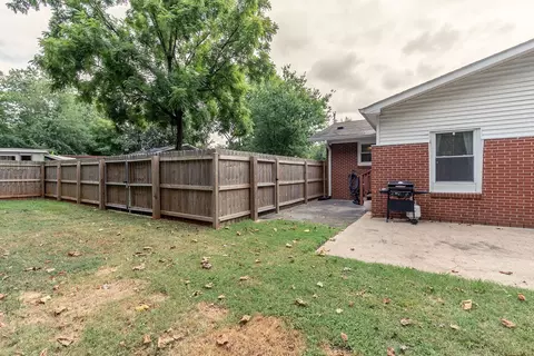 Exterior - 1819 Greerson Dr, Murfreesboro, TN 37130 photo 16 of 16