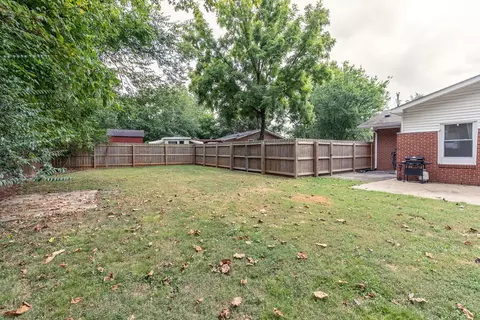 Exterior - 1819 Greerson Dr, Murfreesboro, TN 37130 photo 12 of 16
