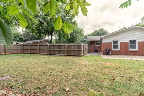 Exterior - 1819 Greerson Dr, Murfreesboro, TN 37130 photo 11 of 16