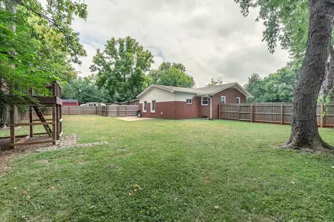 Exterior - 1819 Greerson Dr, Murfreesboro, TN 37130 photo 13 of 16