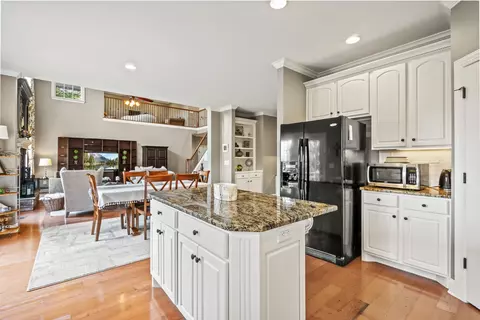 Kitchen - 1098 Stonebridge Park Dr, Franklin, TN 37069 photo 2 of 4