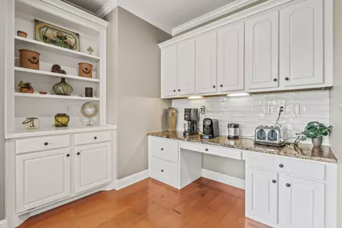 Kitchen - 1098 Stonebridge Park Dr, Franklin, TN 37069 photo 4 of 4