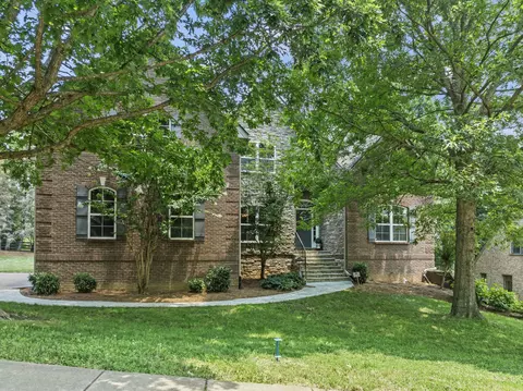 Exterior - 1098 Stonebridge Park Dr, Franklin, TN 37069 photo 1 of 7