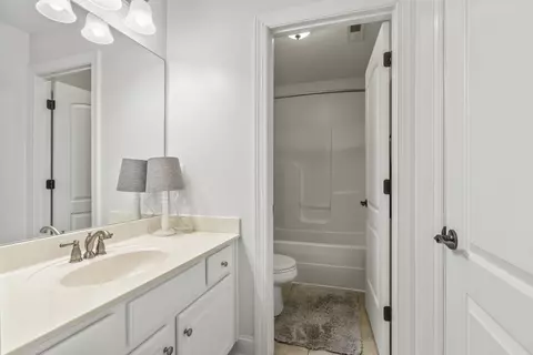 Bath - 1098 Stonebridge Park Dr, Franklin, TN 37069 photo 4 of 4