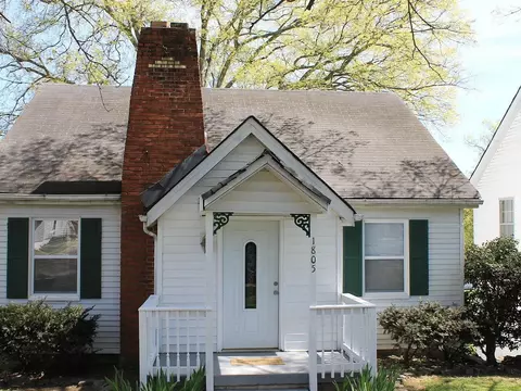 1805 Dimple Ct, Columbia, TN 38401