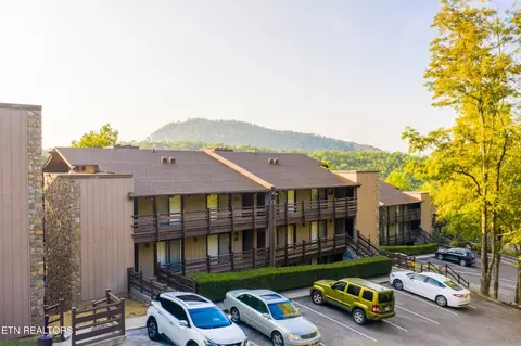 1081 Cove Unit 634 Rd, Sevierville, TN 37876