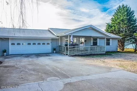 328 Bays Mountain Rd, Knoxville, TN 37920