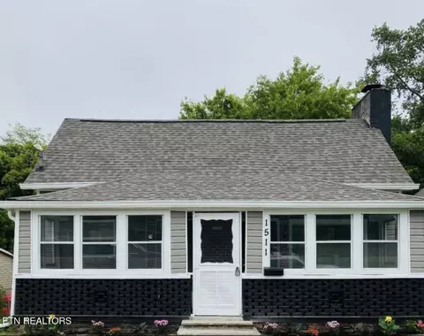 1511 Delaware Ave, Knoxville, TN 37921