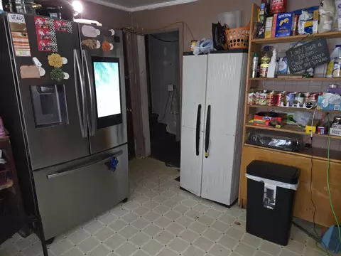 Kitchen - 433 Womack St, Doyle, TN 38559 photo 2 of 3