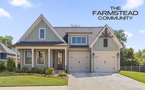 1217 Little Sorrel Rd, Hixson, TN 37343
