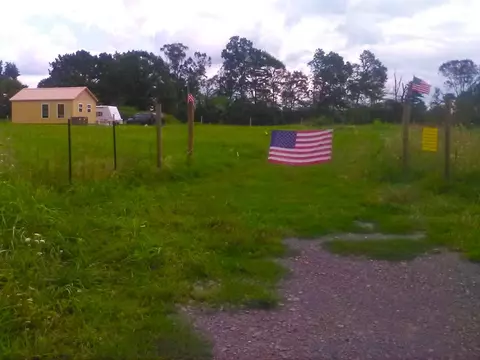 306 Salt Lick Creek Rd, Red Boiling Springs, TN 37150