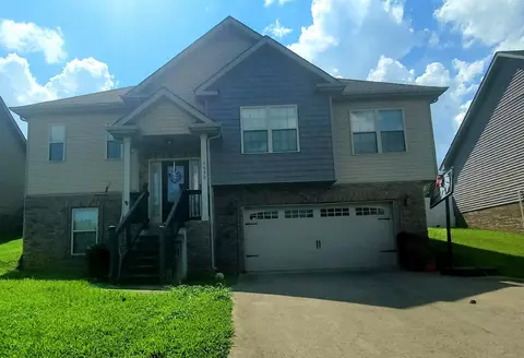 1912 Bell Chase Way, Clarksville, TN 37040