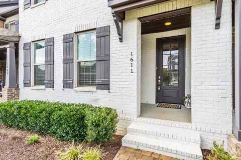 1611 Drakes Creek Rd, Hendersonville, TN 37075