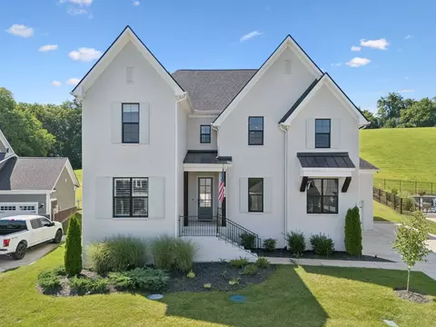 7128 Neills Branch Dr, College Grove, TN 37046