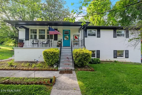 4325 San Juan Ln, Knoxville, TN 37914
