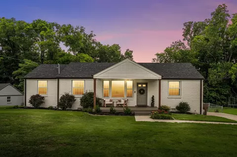 2416 Dennywood Dr, Nashville, TN 37214